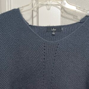 Lulus sweater